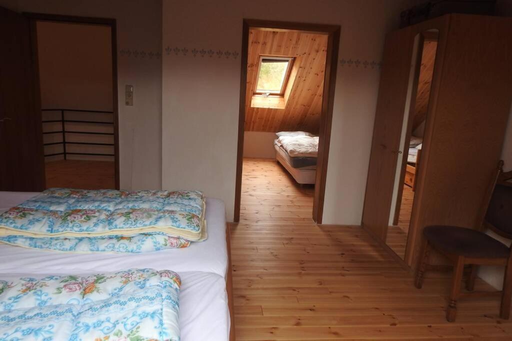 Bergblick Apartment Medebach Bagian luar foto