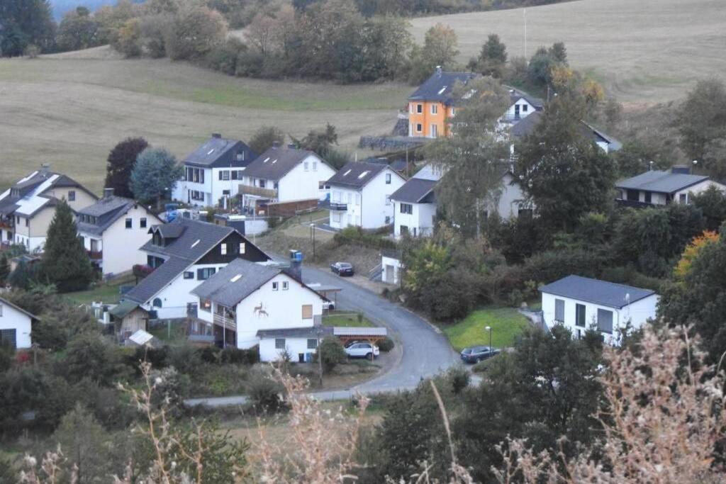 Bergblick Apartment Medebach Bagian luar foto