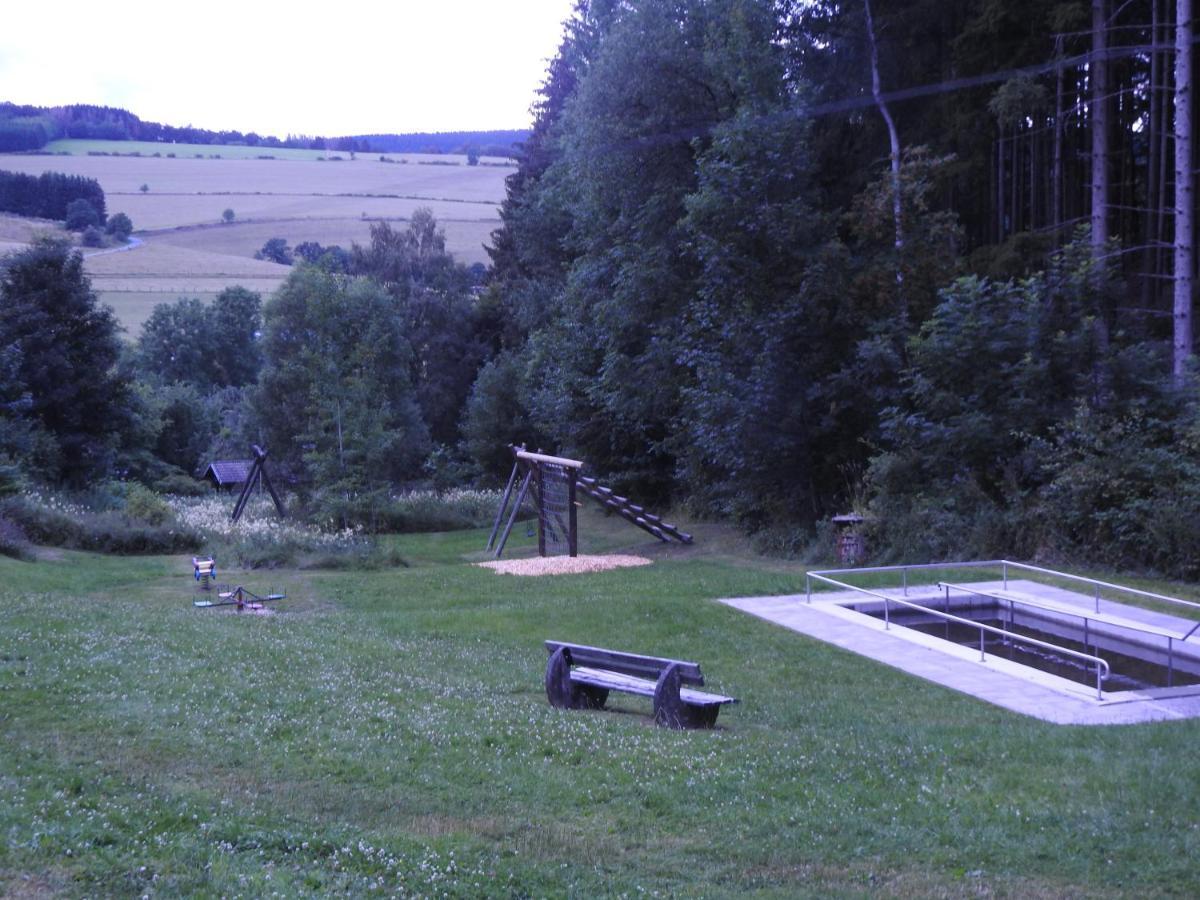 Bergblick Apartment Medebach Bagian luar foto