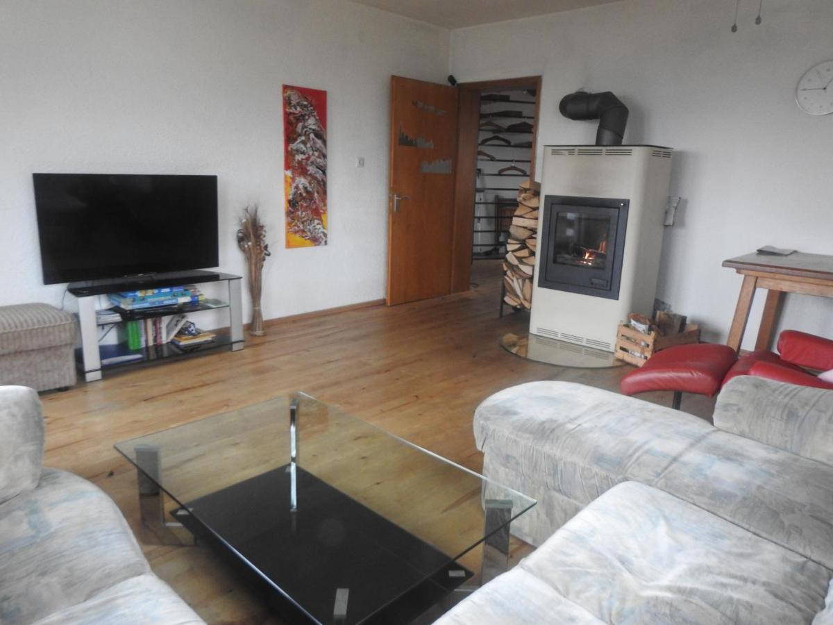 Bergblick Apartment Medebach Bagian luar foto